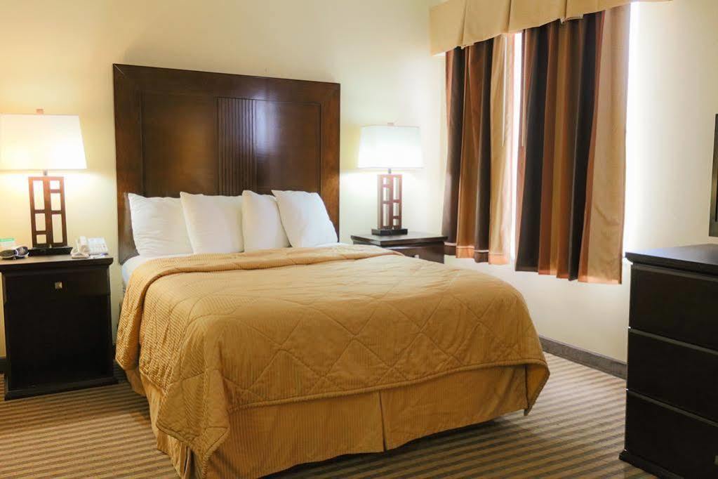 Candlewood Suites Stafford ヒューストン エクステリア 写真