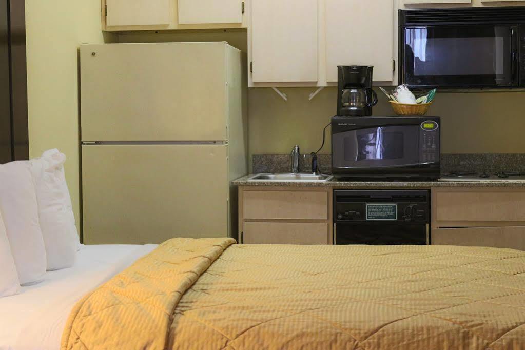 Candlewood Suites Stafford ヒューストン エクステリア 写真